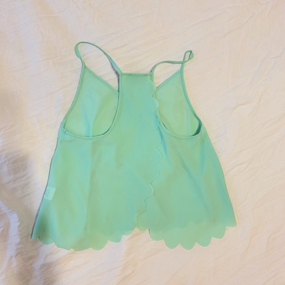 Open-Back Cropped Tank! - Picture 2 of 4